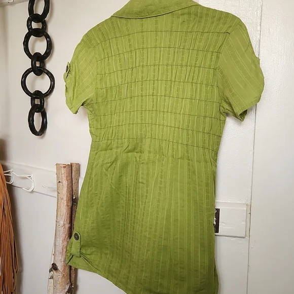 Maurices- Green V-Neck Tunic Top- Small - Picture 4 of 6